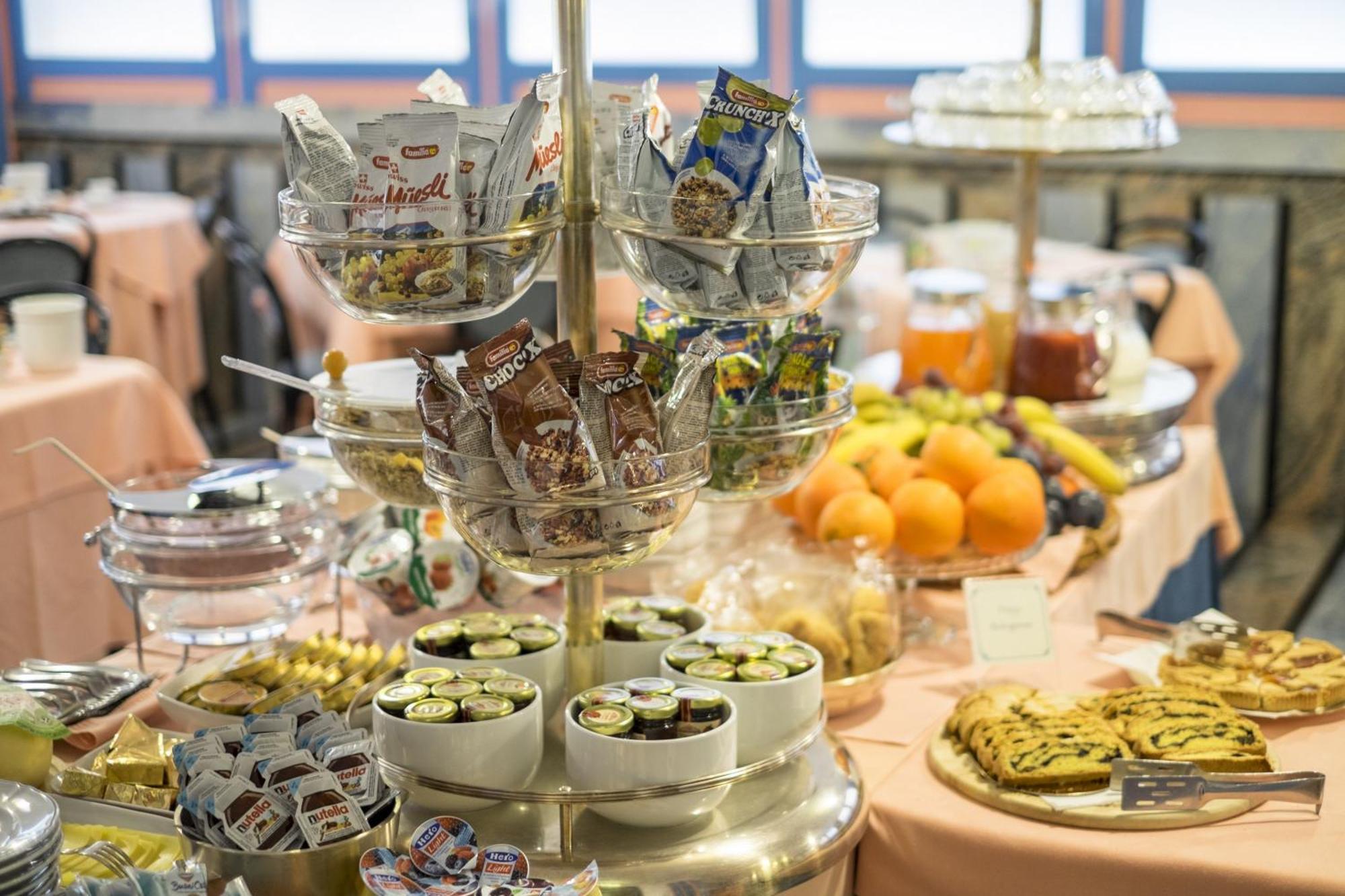 Hotel Bisanzio Ravenna Bagian luar foto
