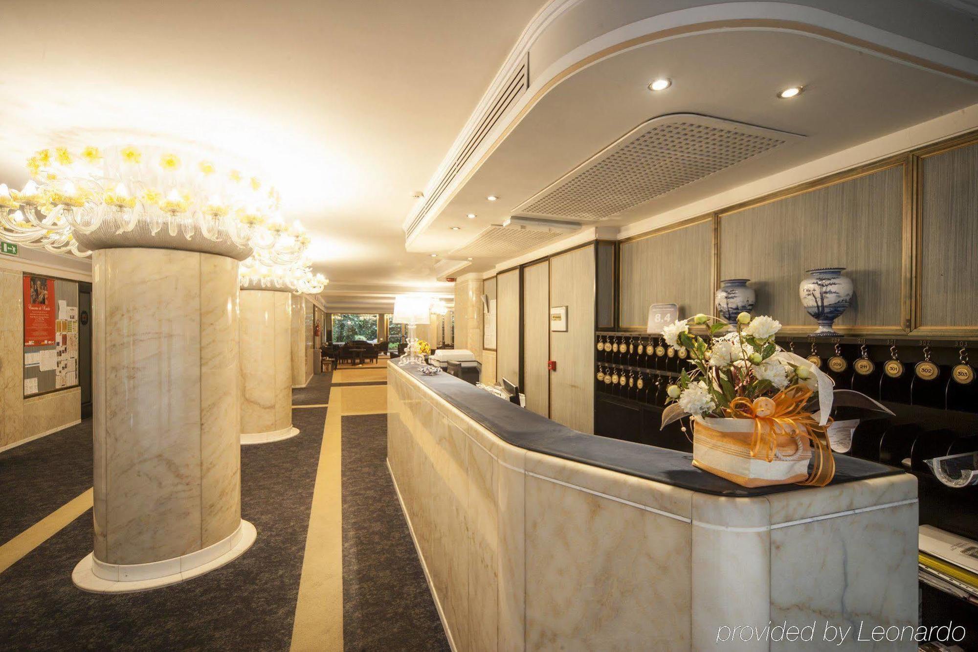 Hotel Bisanzio Ravenna Bagian luar foto