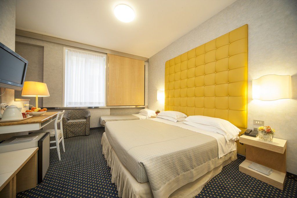 Hotel Bisanzio Ravenna Bagian luar foto